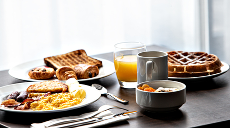 Hot breakfast buffet with pastries and hot drinks at OSKO Hotel Toulouse-Blagnac