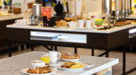 Breakfast buffet with fresh and local products at OSKO Hotel near Toulouse Airport