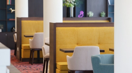 Restaurant dining room at OSKO Hotel near Toulouse-Blagnac Airport