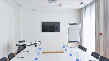 Seminar room at OSKO Hotel Toulouse-Blagnac for corporate events
